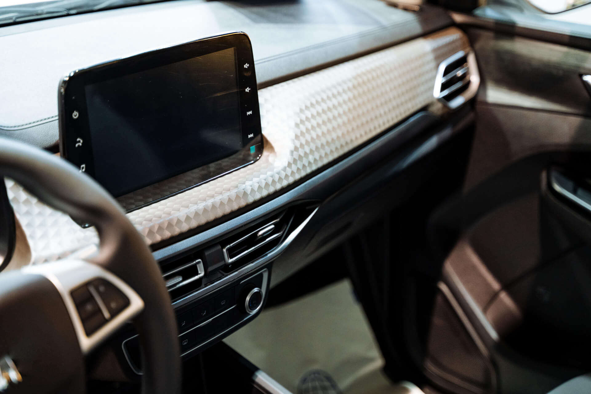 How In-Car Subscription Features Might Affect Resale and Insurance